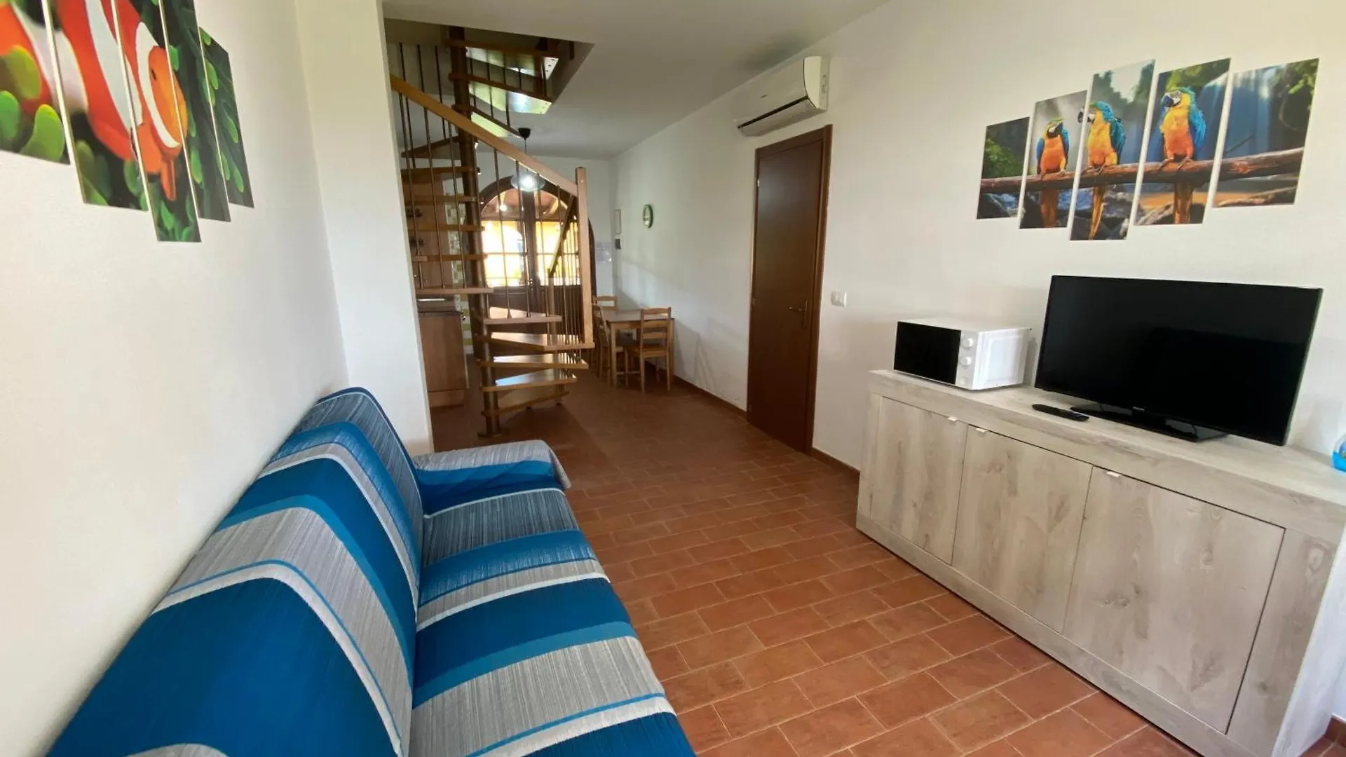 Country house Borgo Bernabei Guest House Buriano  Italy