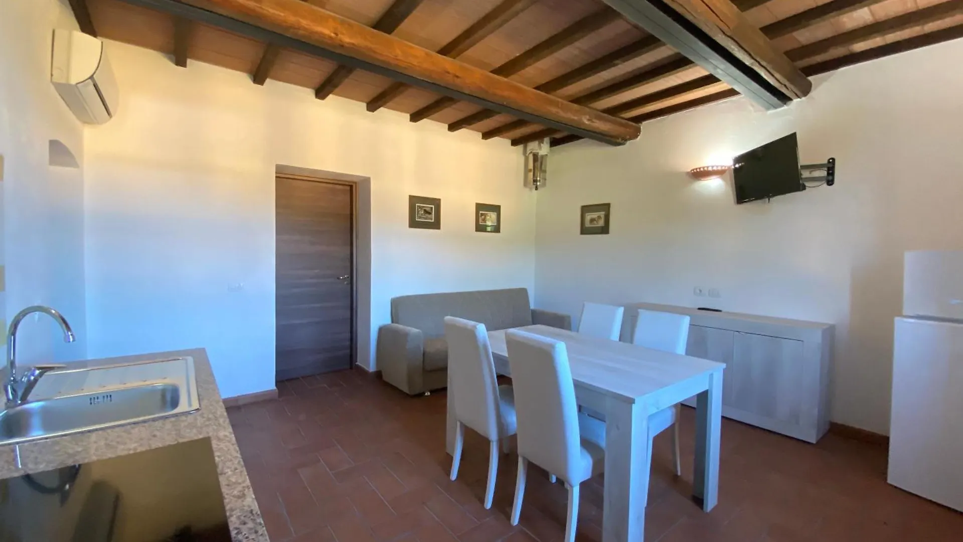 Country house Borgo Bernabei Guest House Buriano  Italy